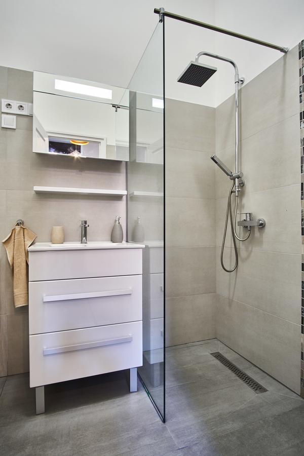 Design Apartment In The City Center With Ac Budapeste Exterior foto